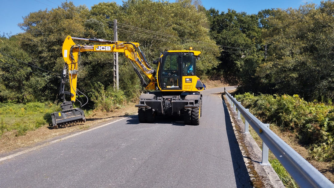 CONOCE LOS PUNTOS CLAVE DE LA JCB HYDRADIG CON WALKIA