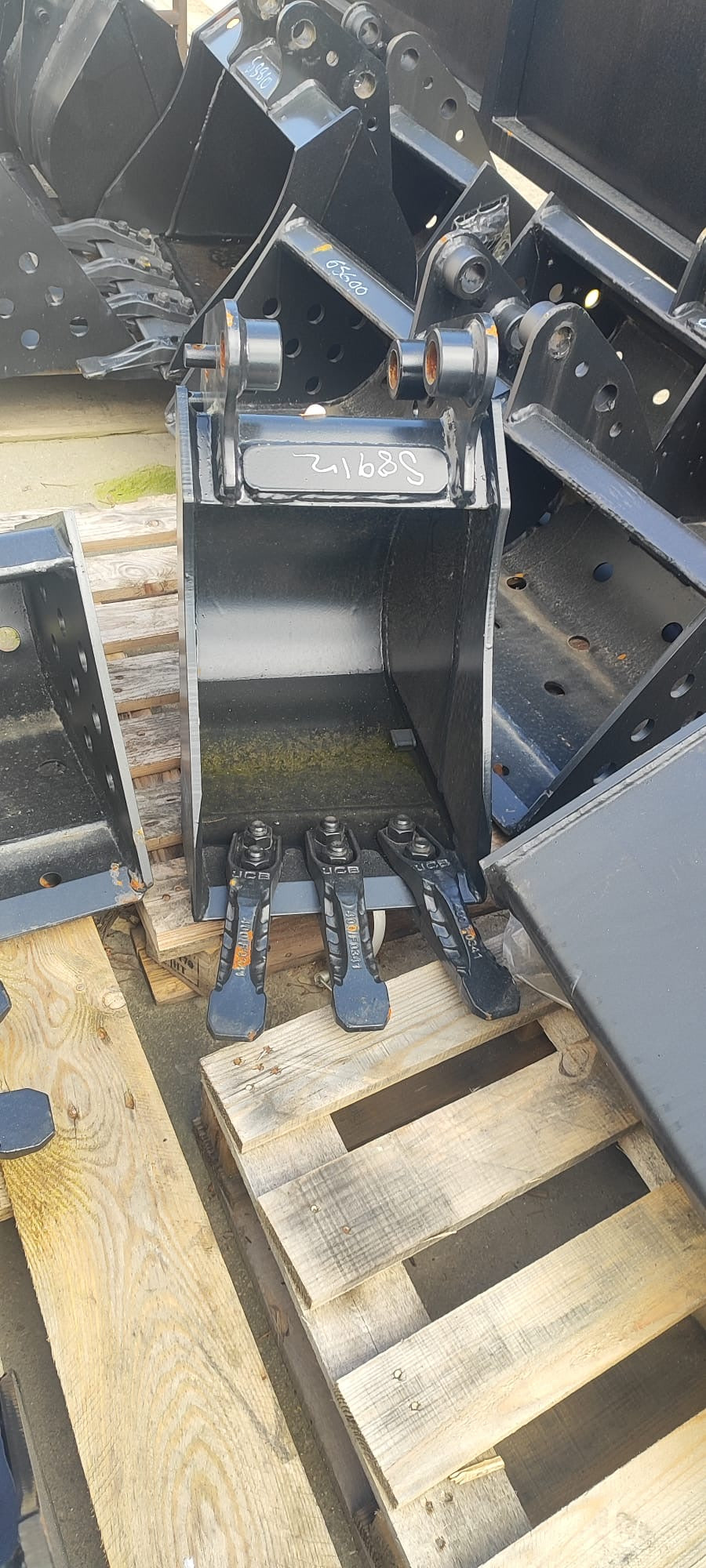 Cazo 1CX 300mm con dientes atornillados W333/S8912