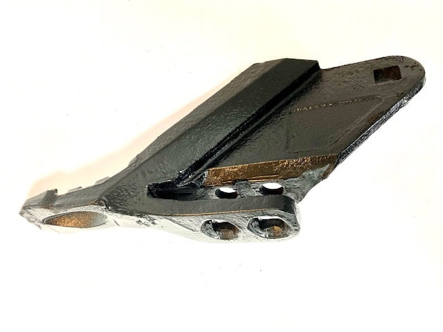 Cantonera Izquierda (Diente Lateral Izquierdo Atornillado) para Cucharas y Cazos JCB