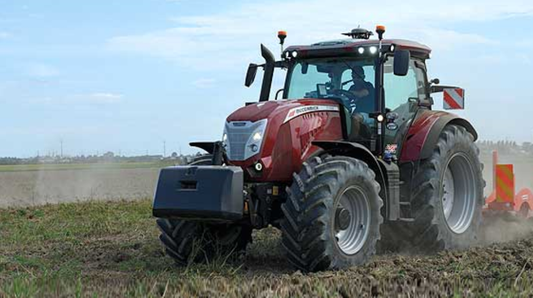 Potencia, tecnología y diseño McCormick en EIMA Digital Preview