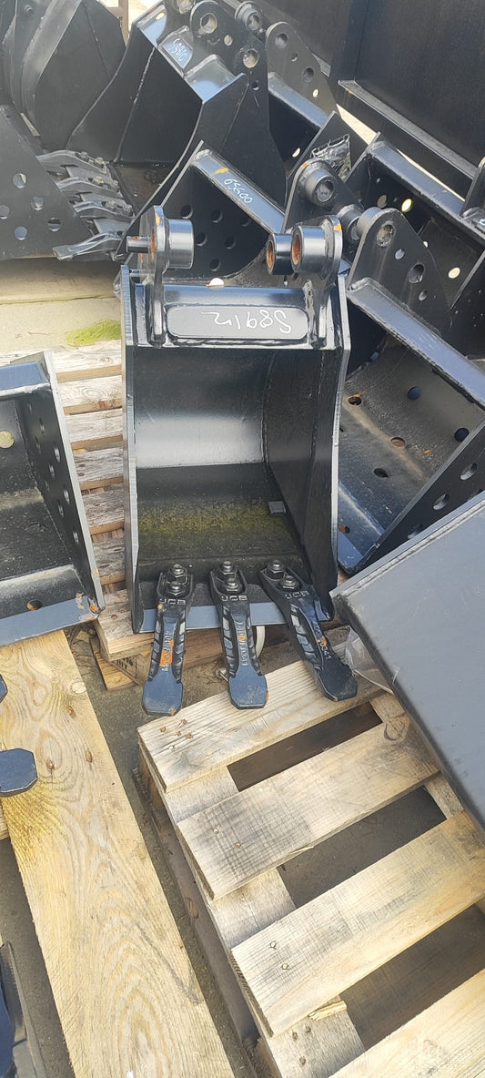 Cazo 1CX 300mm con dientes atornillados W333/S8912